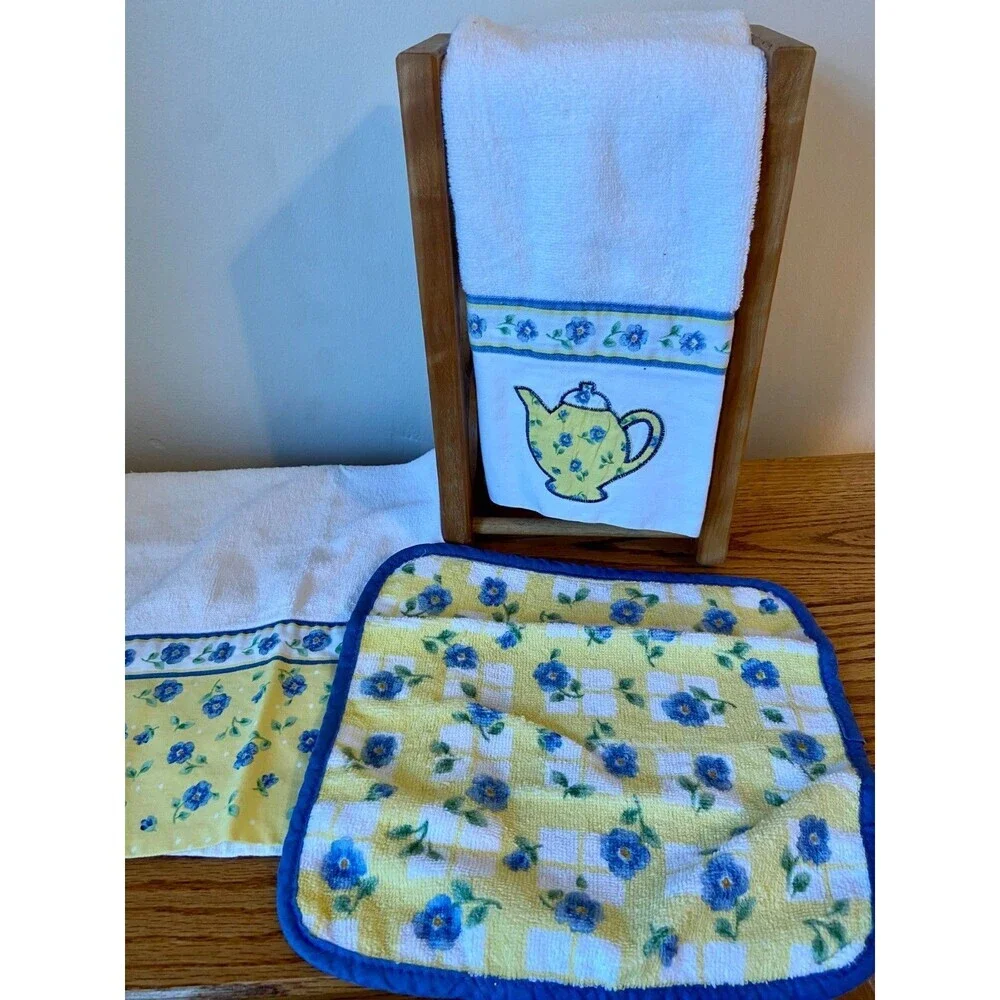 VTG pfaltzgraff SHELBY USA Set Teapot Towel Cushion Place Mats SET (9) Wash Seat